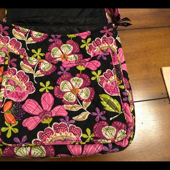 Vera Bradley 4 Compartment Bag - Picture 3 of 6